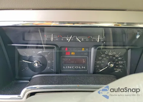 2010 Lincoln Navigator from USA, damaged, VIN 5LMJJ2H53AEJ10776